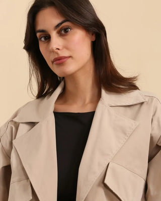 Margot Cropped Trench Coat 'Light Stone'