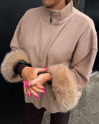 Chelsea Jacket with Fur Cuffs 'Beige'