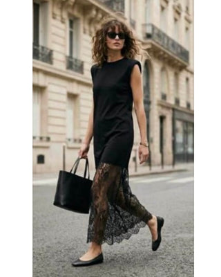Nyx Lace Hem Dress 'Black'