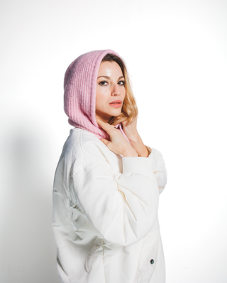 Knit hood accessory ‘Pink’