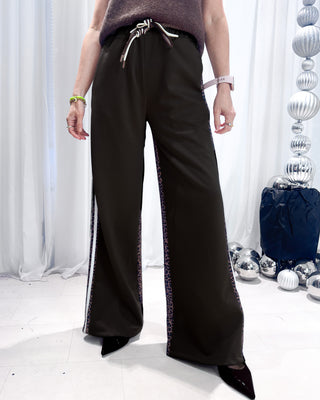 Emily Trackpants 'Leopard & Black'