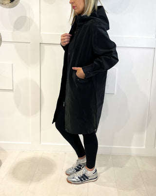 Premium: Debbie Waterproof Nylon Hooded Raincoat 'Black'