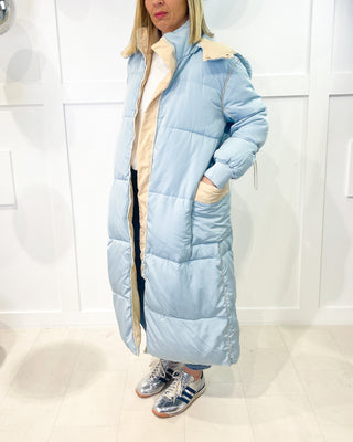 Kylie Puffa Coat ‘Powder Blue/Cream’