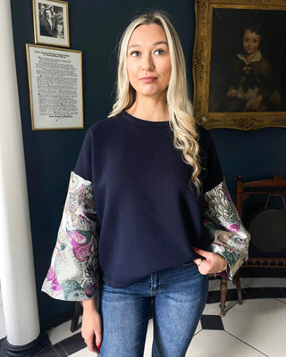 Liang Brocade Sleeves Sweatshirt 'Navy'