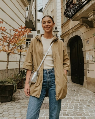 Giorgia Hooded Rain Jacket 'Camel' LIVE