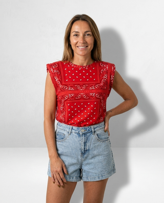 Bandana Scarf Print T-Shirt 'Red'