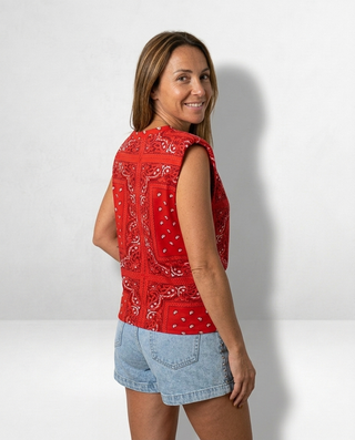 Bandana Scarf Print T-Shirt 'Red'