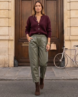 Mila Faux Leather Trousers 'Moss Green' LIVE 8/10