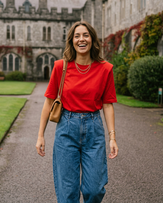 Adriana Shoulder Pads T-Shirt 'Red'